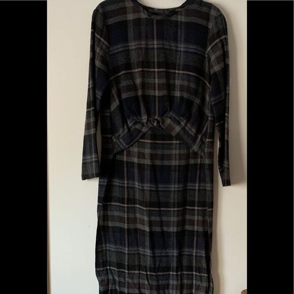 Zara dark blue/green/grey high/low long sleeved dress, checkered, size Small - Picture 4 of 7